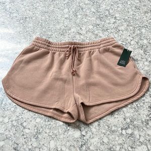 *NWT* Wild Fable High-Rise Dolphin Shorts - Size XL